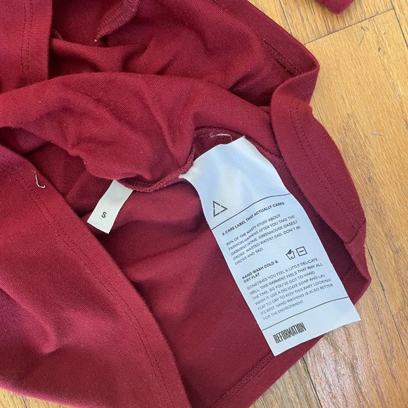 Red Reformation Top - Picture 3 of 3